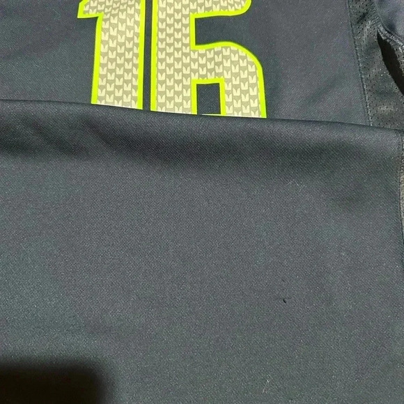 NFL Team Apparel Boys Jersey Seattle Seahawks Lockett XL 18/20 - Picture 6 of 8